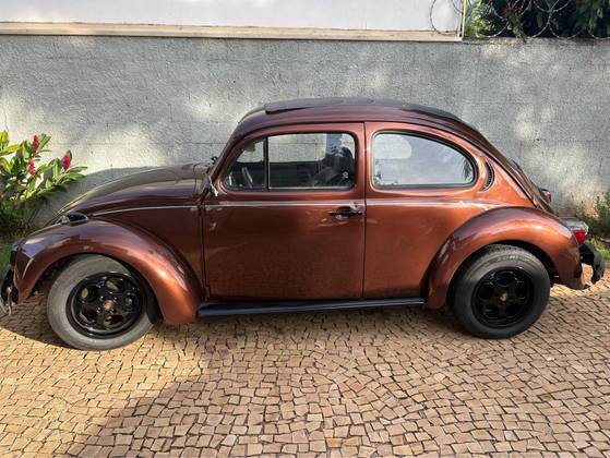VOLKSWAGEN FUSCA 1.6 CONVERSÍVEL 8V GASOLINA 2P MANUAL